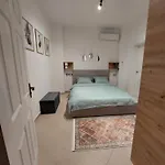 Апартаменты Center Nr 6 Шкодер