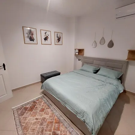 Center Nr 6 * Shkoder