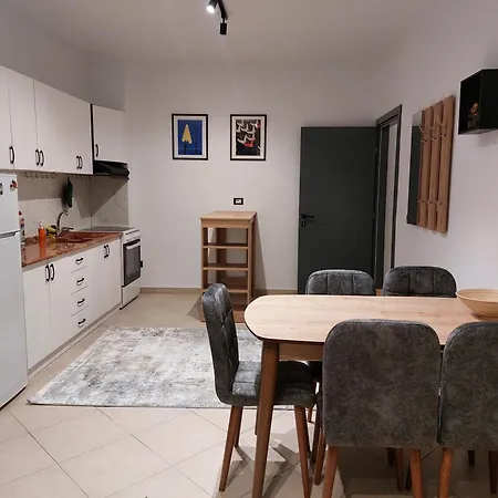 Center Nr 6 * Shkoder