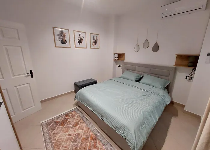 Center Nr 6 * Shkodër