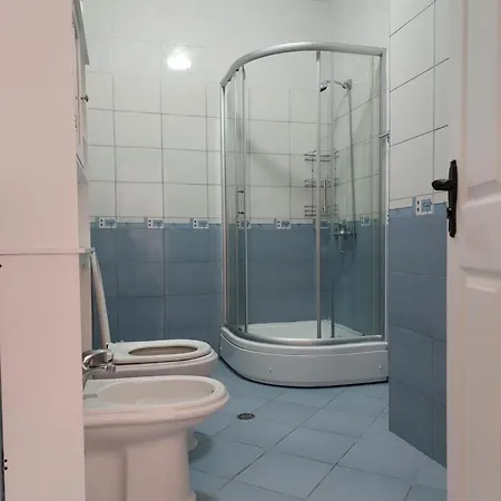 Center Nr 6 Lägenhet *